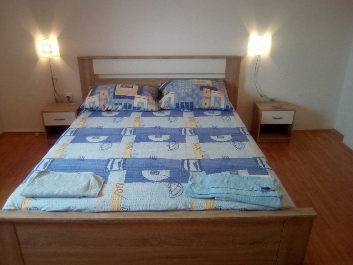 Apartment Damir Senj  Eksteriør bilde