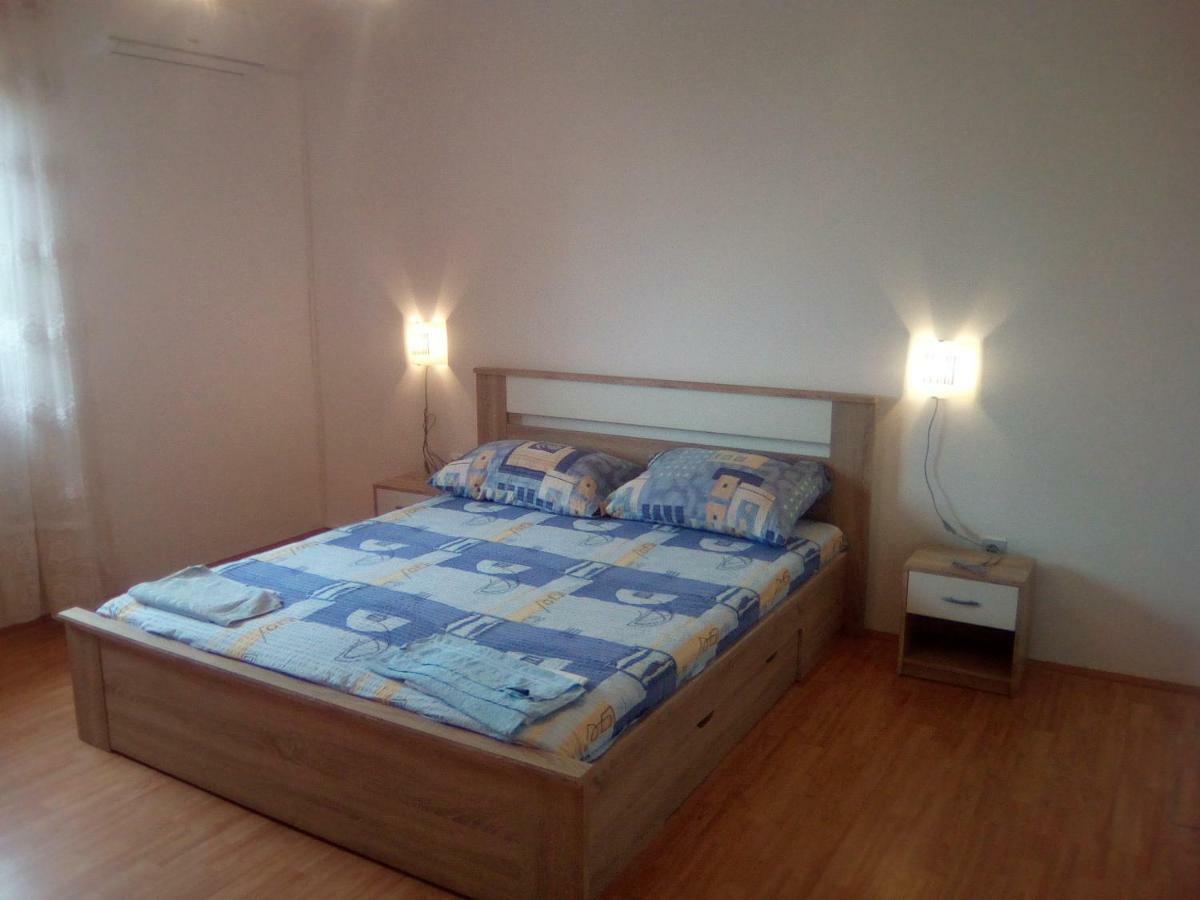 Apartment Damir Senj  Eksteriør bilde