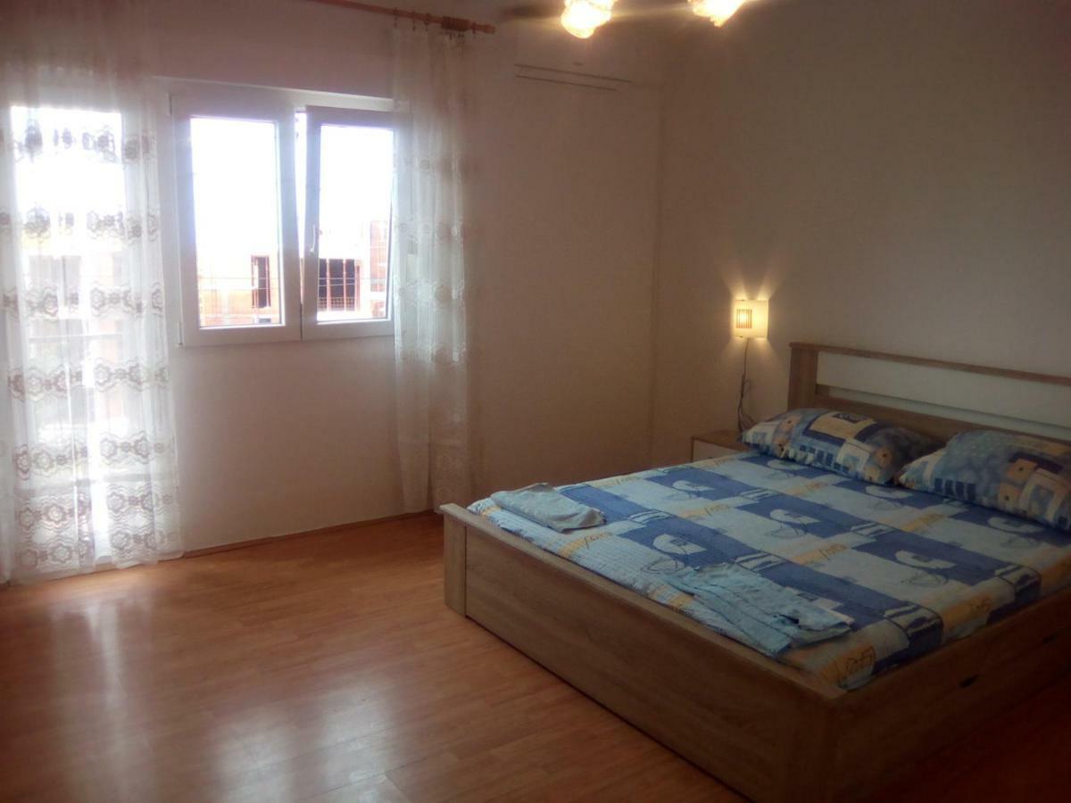Apartment Damir Senj  Eksteriør bilde